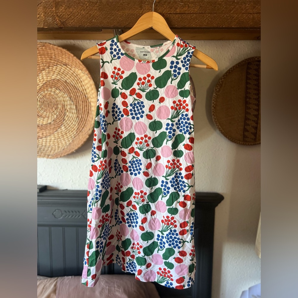 Uniqlo x Marimekko Kids Fruit Dress Size 11-12